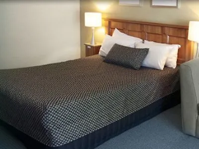 ****  Airport Heritage Motel Brisbane Australia