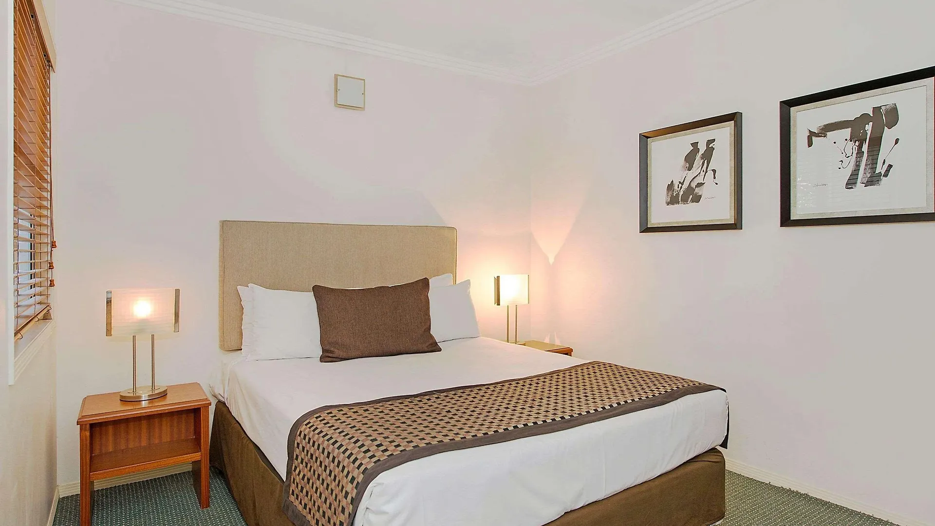 Airport Heritage Motel Брисбен